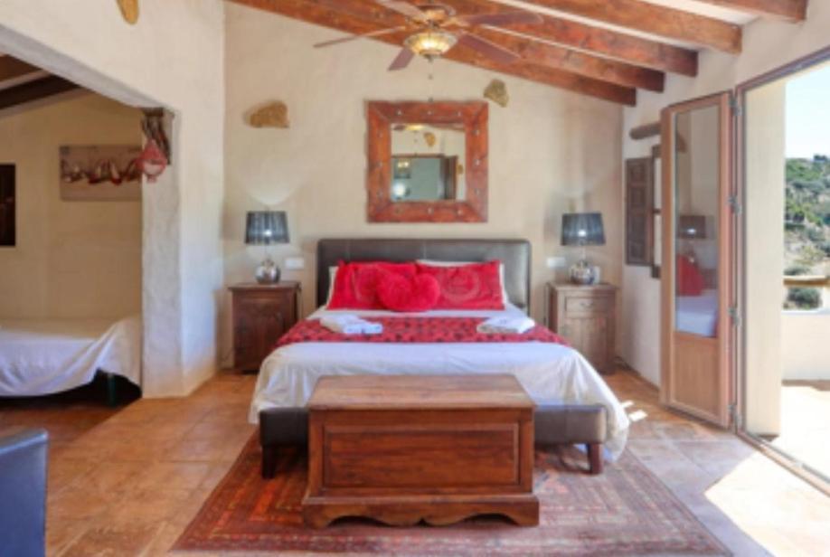 Вилла Cortijo Cuscurro Риогордо Экстерьер фото